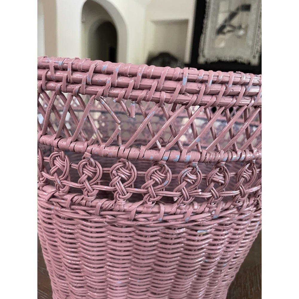 Vintage Pink Wicker Rattan Woven Waste Basket Trash Can Bin - Picture 5 of 11